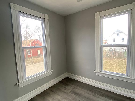 1st view of 1st bedroom