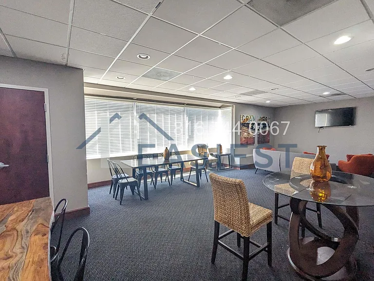 3838 Rainbow Blvd #911 — Photo 19