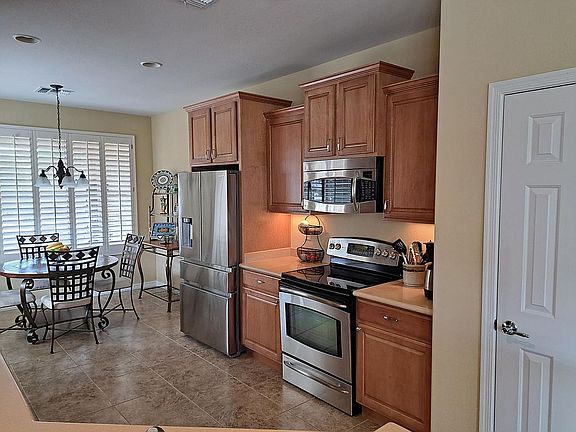 2nd image of 30327 N Saddlebag Ln