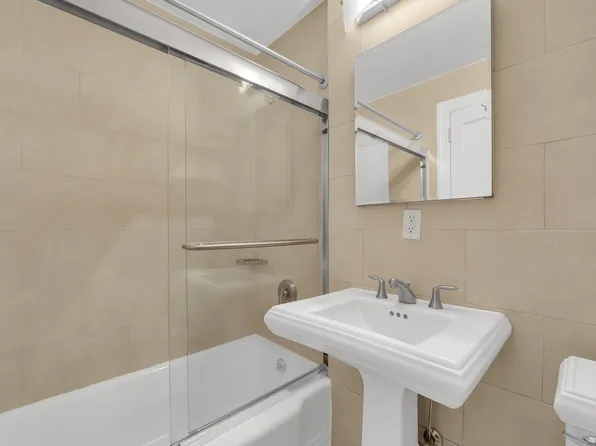 41 Park Avenue image 9 of 9