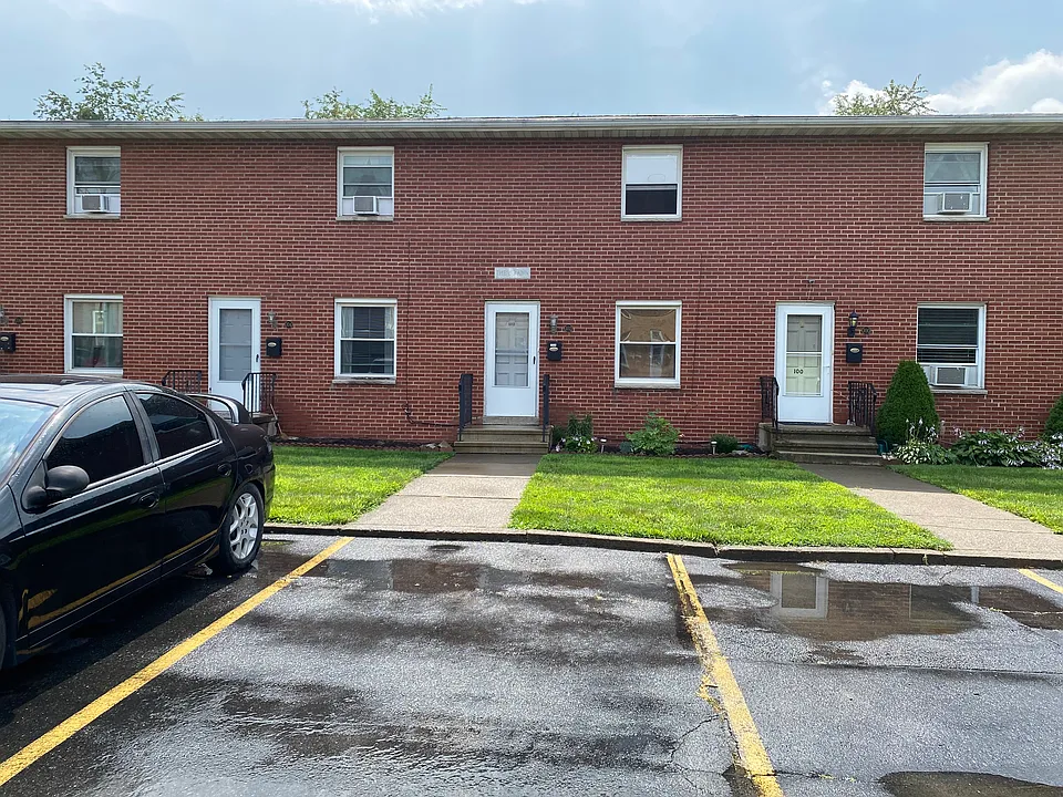 Archbald Apartments
