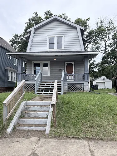 512 Inman St Photo 1