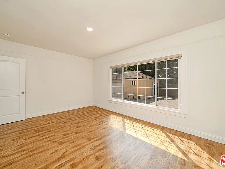 5430 Monroe St #1/2 — Photo 19