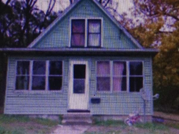 1st image of 935 S Greenlawn Ave