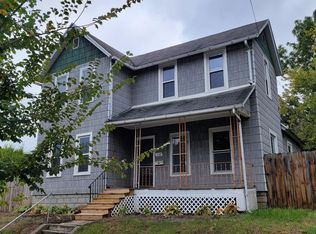 558 Walnut St NE, Grand Rapids, MI 49503