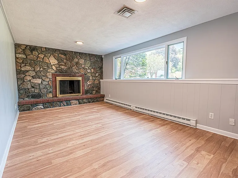 20 Fieldstone Dr — Photo 16