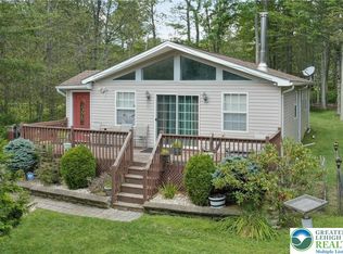 1026 Seven Nations Dr, Tobyhanna, PA