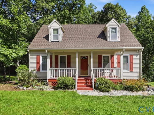 10208 Claybar Trl, North Chesterfield, VA 23236