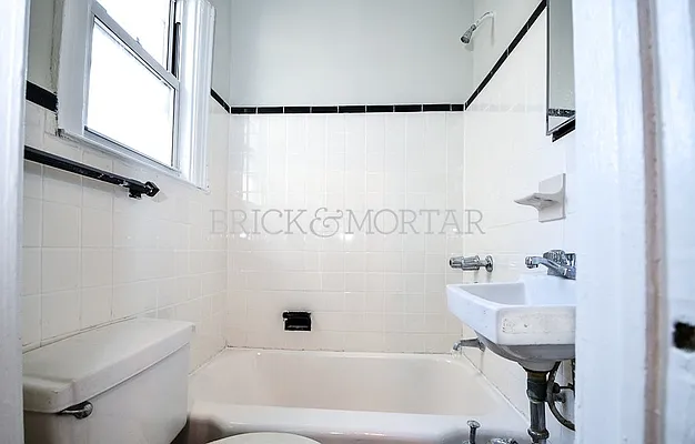 Rented by Brick&Mortar | media 29