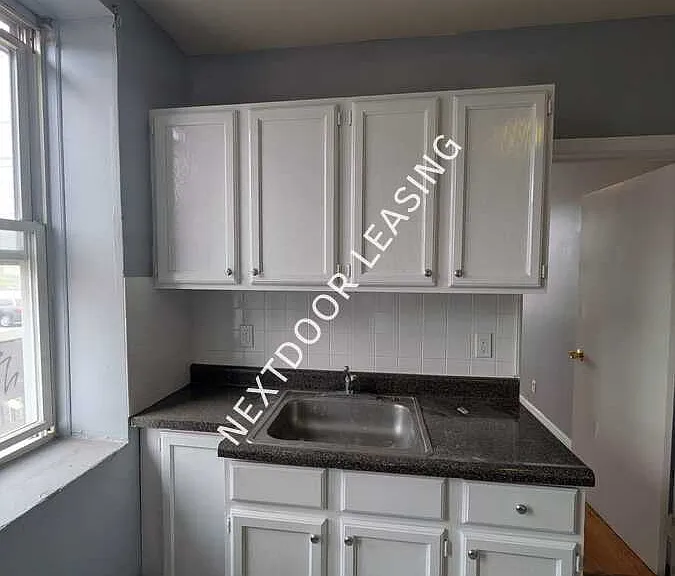 779 Avenue E #1M — Photo 1