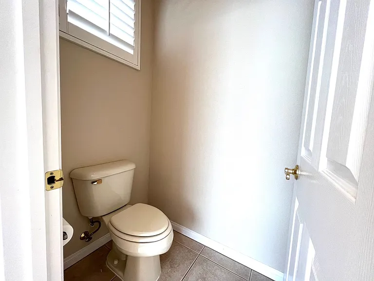 2237 Timber Rose Dr — Photo 36