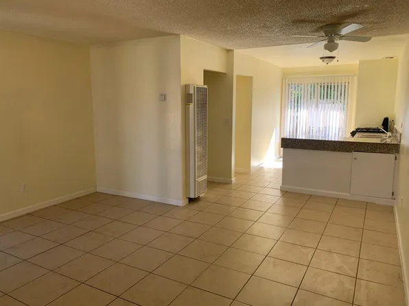 7376 Valaria Dr #B2, Highland, CA 92346