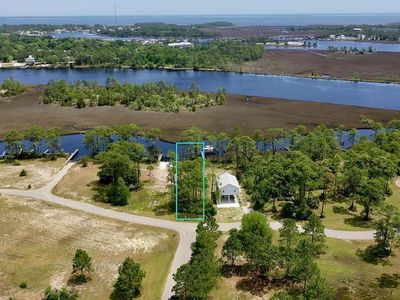 519 Shellys Loop Rd, Carrabelle, FL, 32322