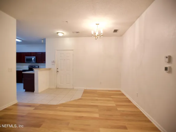 3600 LENIN PEAK Court #8, Jacksonville, FL 32210