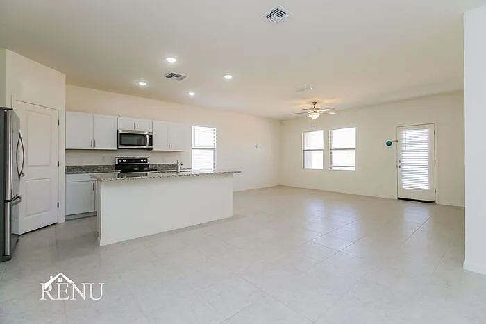 35396 W San Capistrano Ave — Photo 8