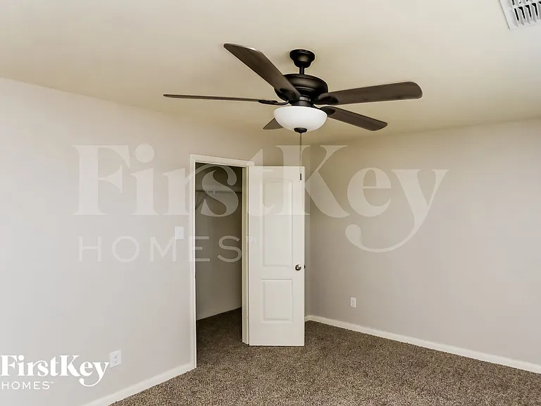 1343 Barrel Dr — Photo 16