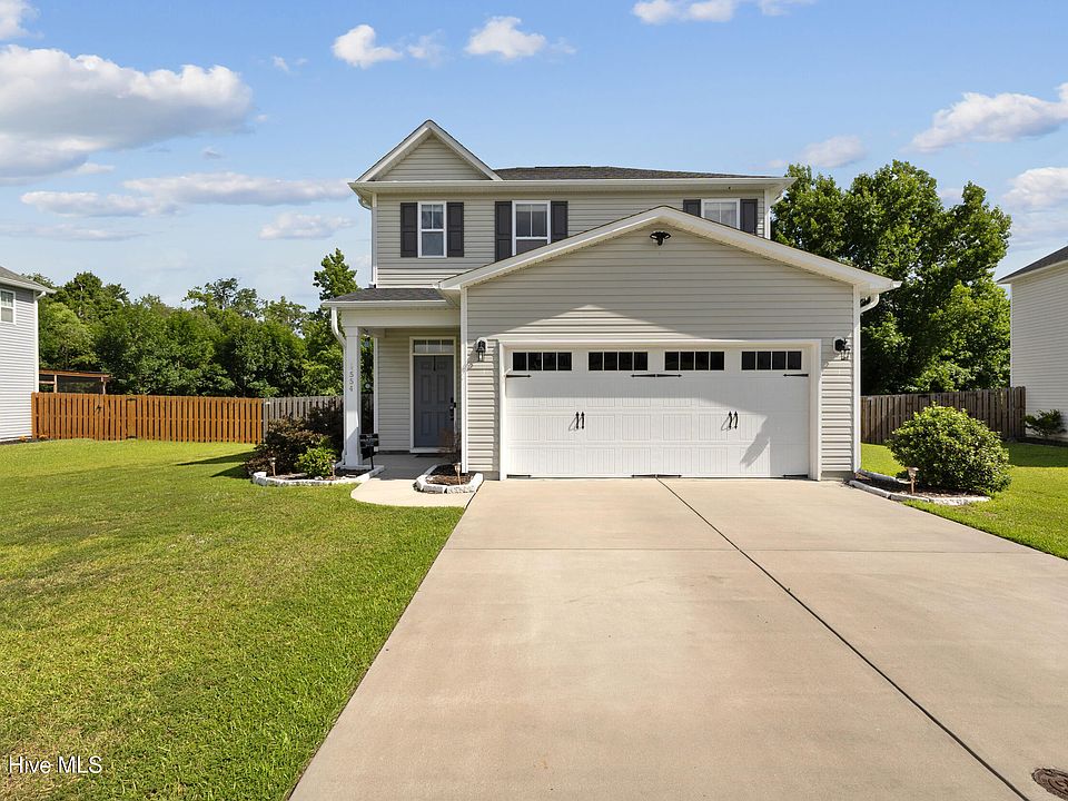 1st image of 554 Avendale Drive