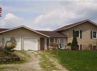 2053 Mechanicsville Rd, Rock Creek, OH 44084