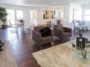 7701 Emerson Ave, Los Angeles, CA 90045
