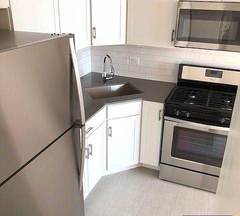 4th image of 3333 Broadway APT C25a