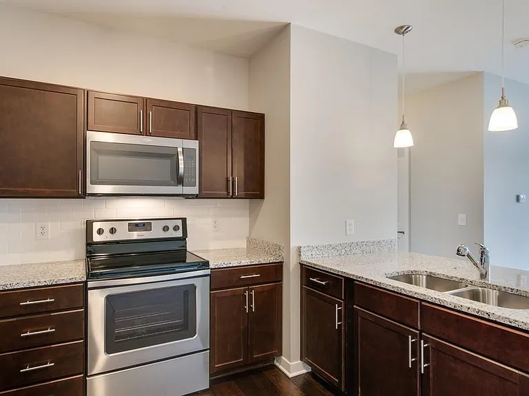 1118 Litton Ave #217 — Photo 5