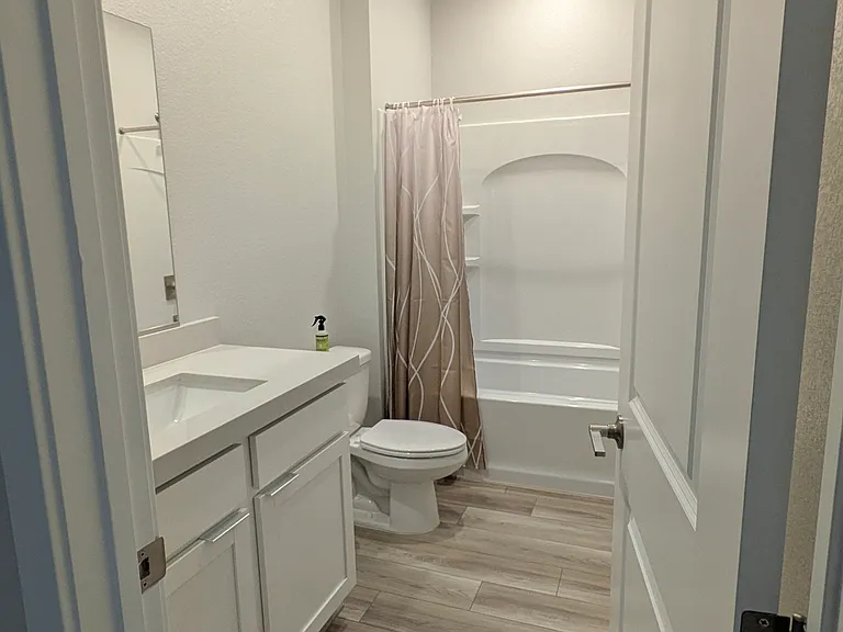 8465 Vanhoy Creek St — Photo 11