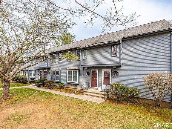 3rd image of 1 Abbott Road #82
