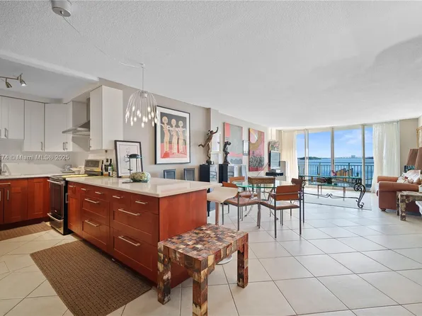 770 NE 69th St APT 2H, Miami, FL 33138