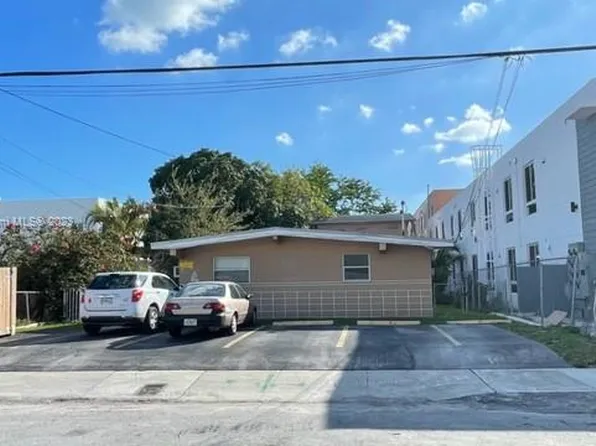 (undisclosed Address), Miami, FL 33125