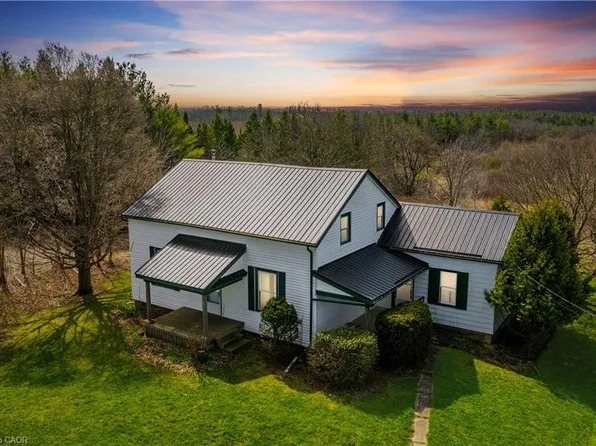 521 Baptist Church Rd, Brant, ON N3W 2G9