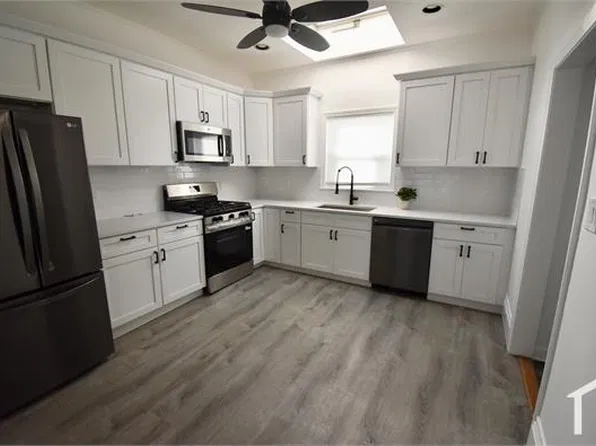 15 County Street 1, Peabody, MA 01960