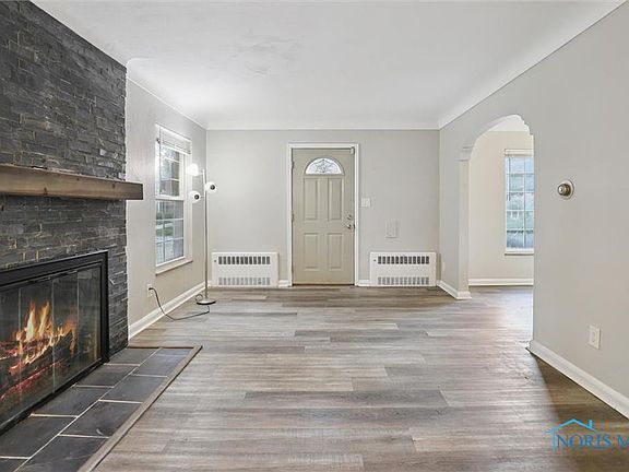 4th image of 2627 Latonia Blvd