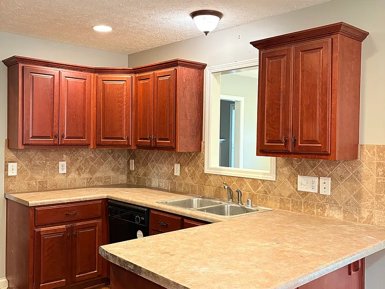 3372 Fair Oaks Cir — Photo 4