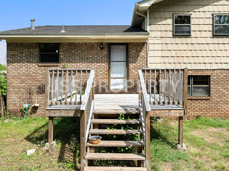 2607 Novel Dr — Photo 27