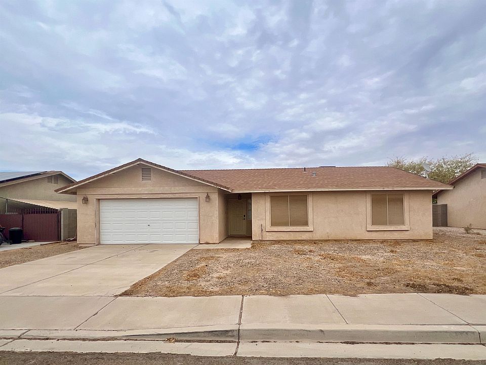 1st image of 11472 E 24th Pl