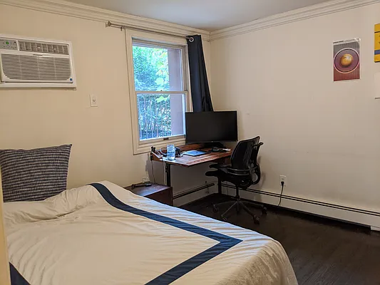 Rented by Shalimar Management | media 80