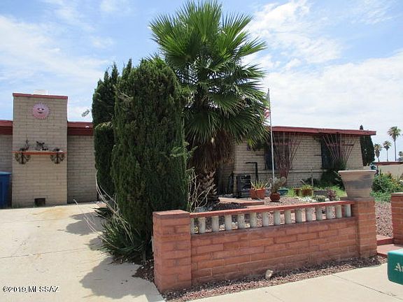 2nd image of 5121 S Greenway Dr