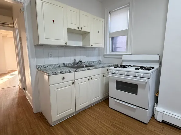 243 Liberty Avenue image 1 of 5