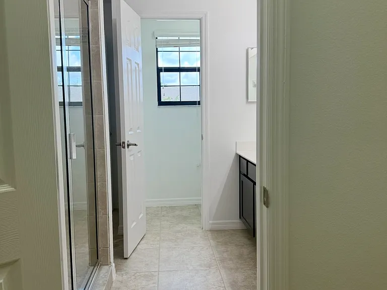 2259 Seven Oaks Dr — Photo 25
