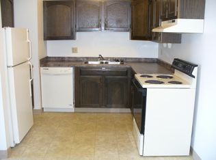 1720 E Longview Dr APT 3, Appleton, WI 54911