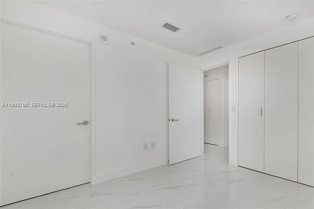 700 NE 24th St #5405 — Photo 17