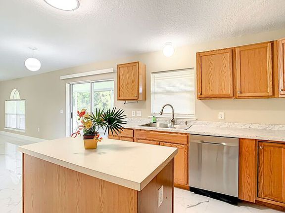 4th image of 1743 Corner Meadow Cir