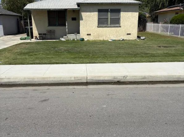 2208 Bank St, Bakersfield, CA 93304
