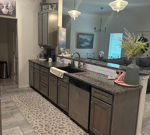 5th image of 2620-2628 136th St