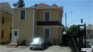 3rd image of 1553 W 11th St