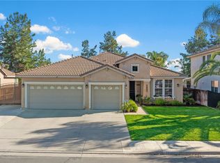 32341 Perigord Rd, Winchester, CA 92596