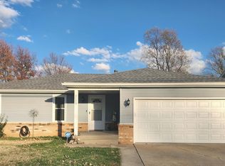 2430 S Fort Ave, Springfield, MO 65807