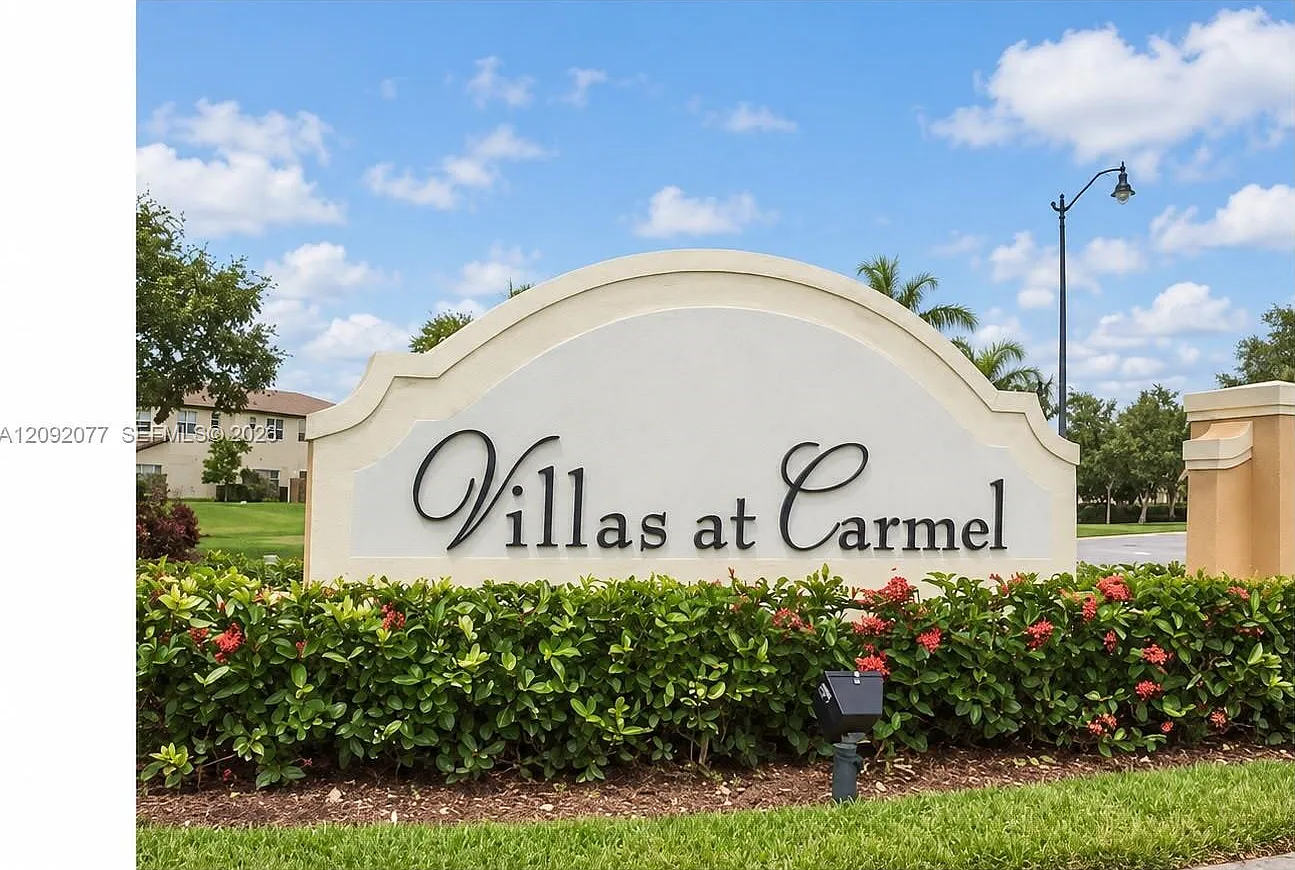Villas At Carmel Condo No — Photo 4
