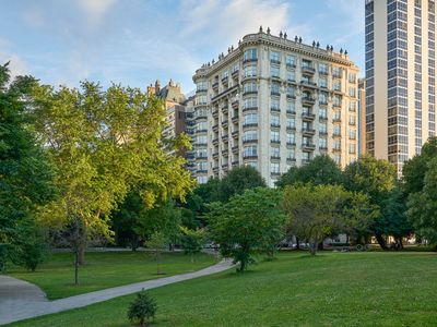1550 N State Pkwy APT 1001, Chicago, IL, 60610