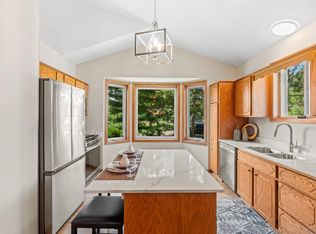 9457 Hames Ave S, Cottage Grove, MN 55016